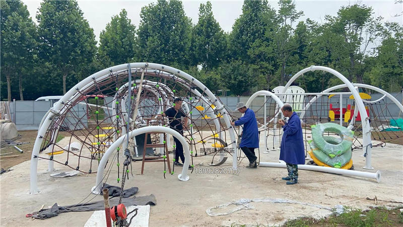 陜西咸陽(yáng)灃河森林公園戶(hù)外兒童游樂(lè)設(shè)備案例