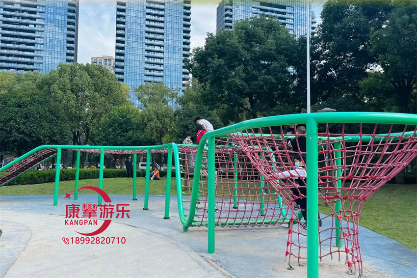 非標游樂設(shè)施