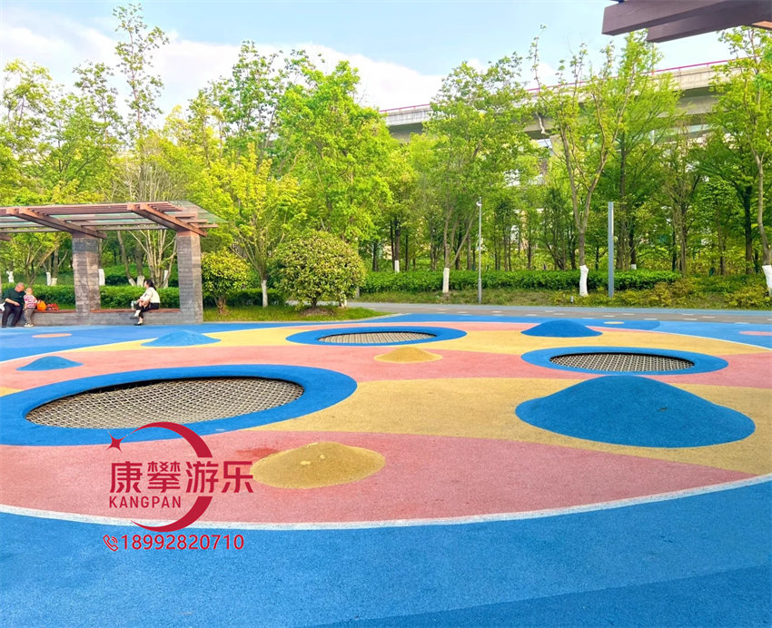 非標游樂設(shè)施